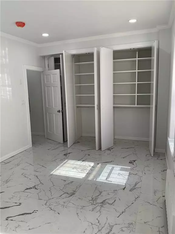 Brooklyn, NY 11230,902 East 12th ST