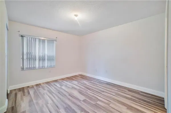 Tamarac, FL 33321,6373 Landings Way