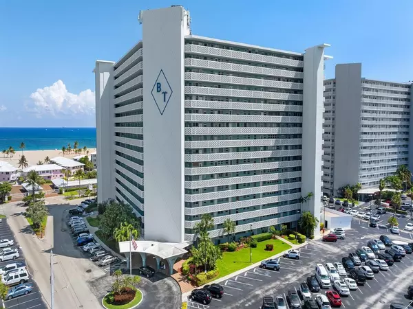 Fort Lauderdale, FL 33316,1900 S Ocean Dr #210