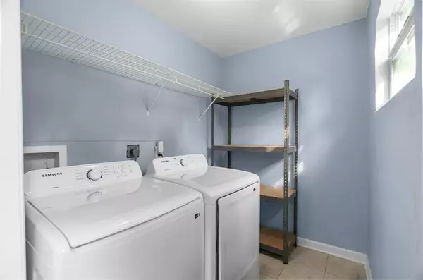 West Palm Beach, FL 33401,1475 7th St