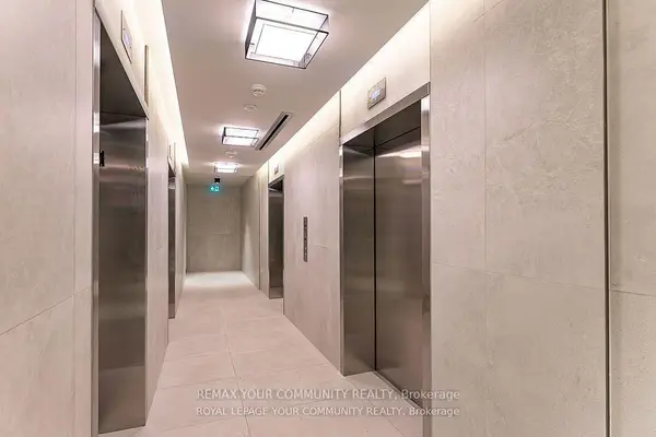 Toronto W08, ON M8Z 0G5,36 Zorra ST #329