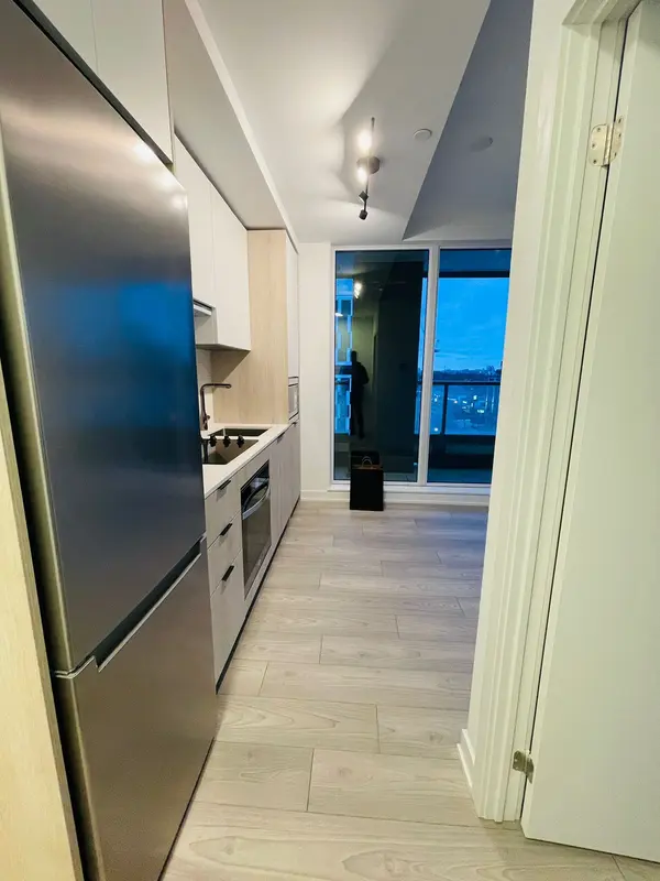 Toronto W08, ON M8Z 0H4,1007 The Queensway N/A #628