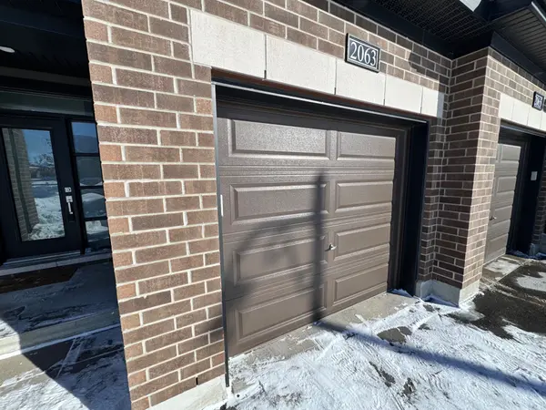 Barrhaven, ON K2J 6V4,2063 Caltra CRES