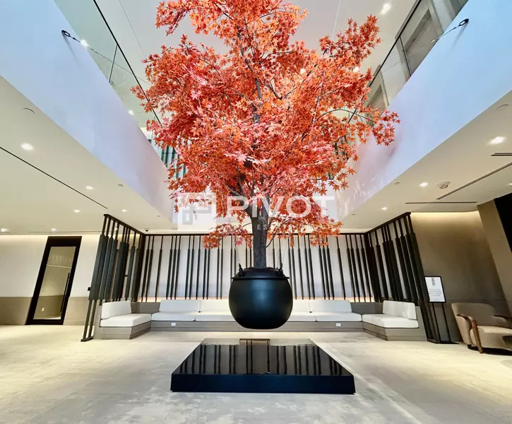 4015 The Exchange ST #4409, Mississauga, ON L5B 0N9