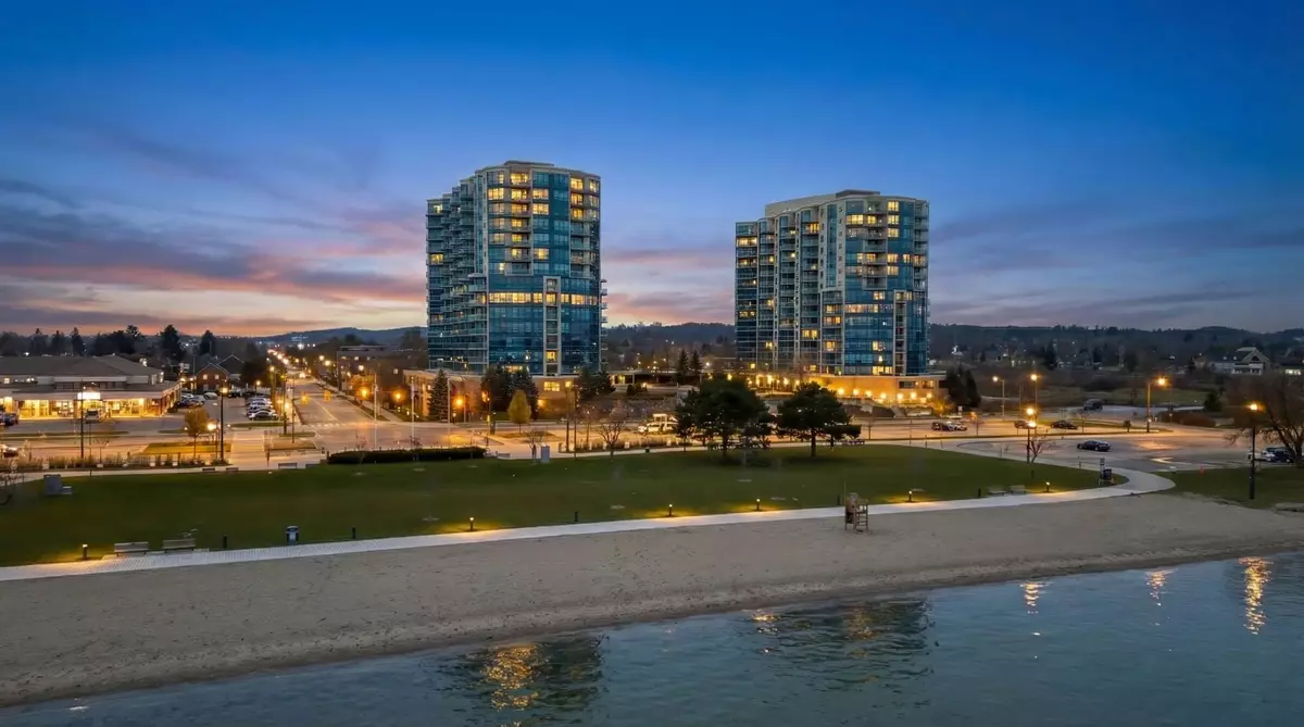 Barrie, ON L4N 6G2,37 Ellen ST #1502