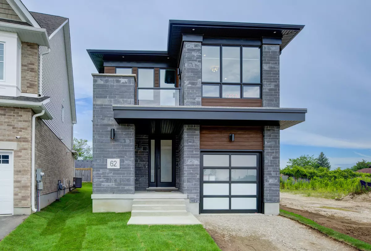 Guelph, ON N1G 0H3,62 Lovett LN