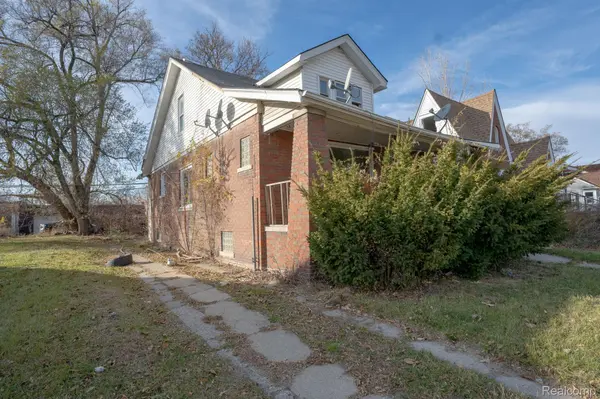 Detroit, MI 48227,15373 Hartwell ST