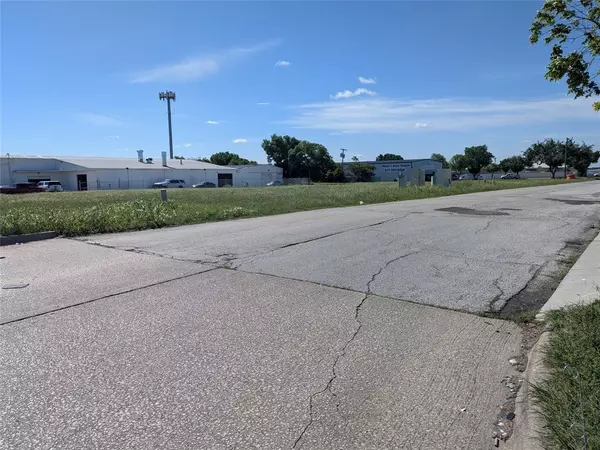 Haltom City, TX 76137,6200 Huddleston Street