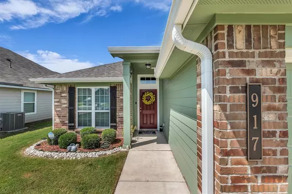 Waco, TX 76705,917 N Fork Ranch Road