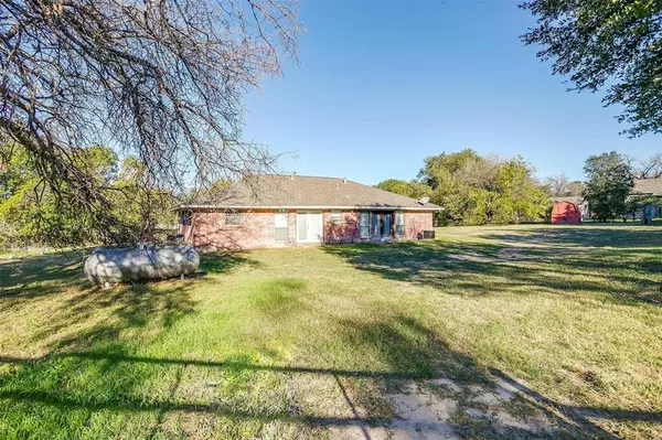 Azle, TX 76020,1907 Live Oak Circle