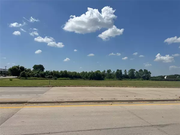 Desoto, TX 75115,1000 E Danieldale Road