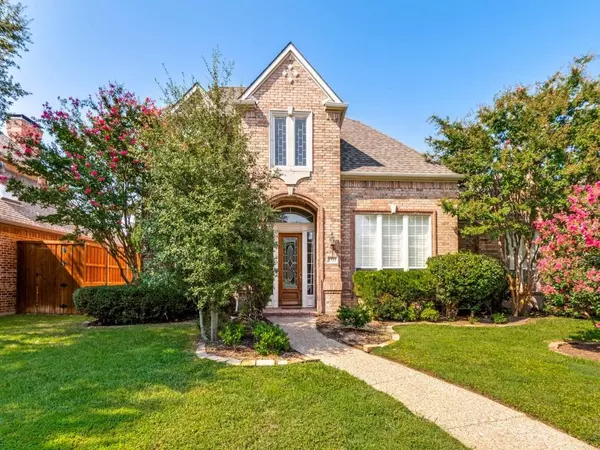 5733 Misted Breeze Drive, Plano, TX 75093