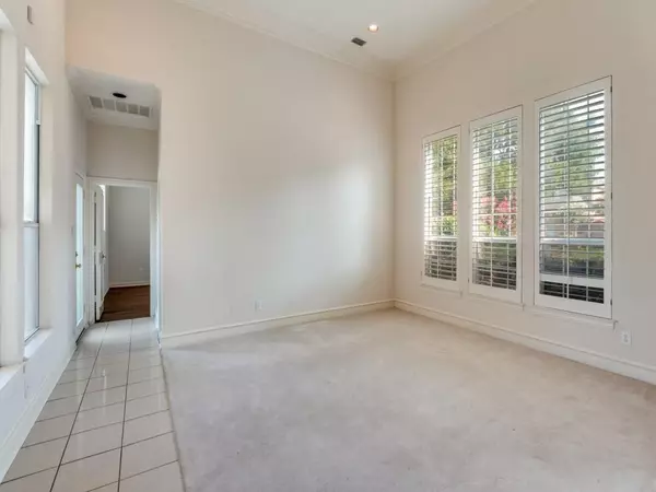 Plano, TX 75093,5733 Misted Breeze Drive