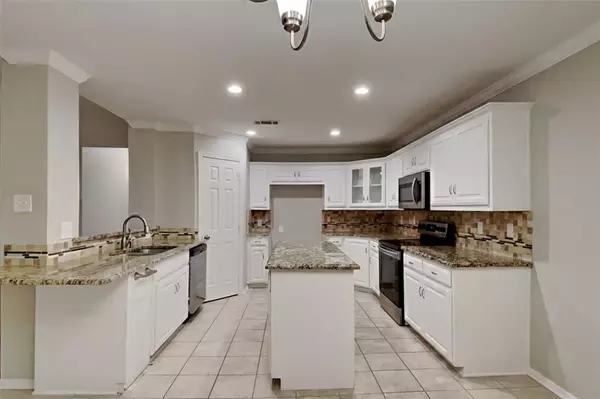 Wylie, TX 75098,923 Heatherwood Drive