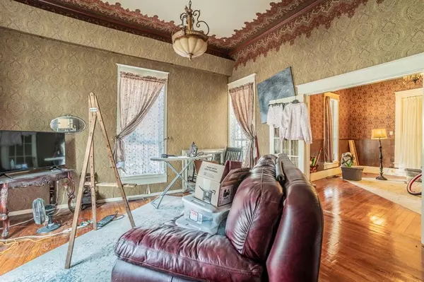 Paris, TX 75460,540 12th Street SE