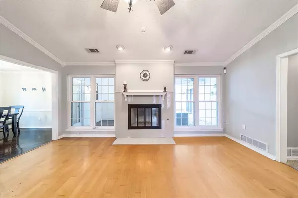 Garland, TX 75040,430 Brookfield Drive