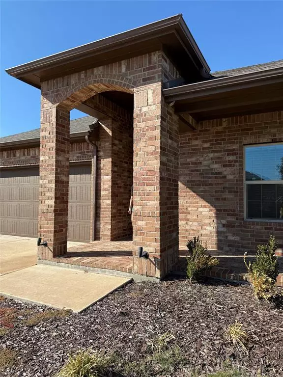 Cleburne, TX 76033,1908 Albany Lane