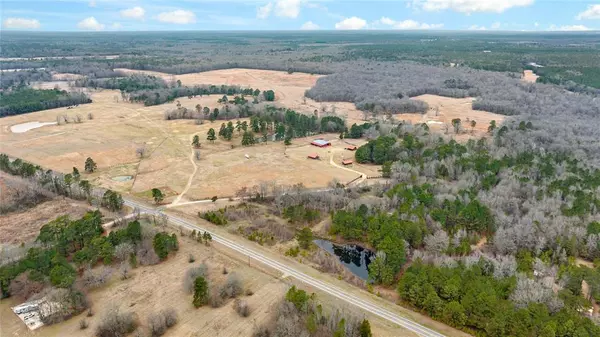 Clarksville, TX 75421,170 CR 2180