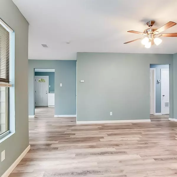 Dallas, TX 75211,1104 S Gilpin Avenue