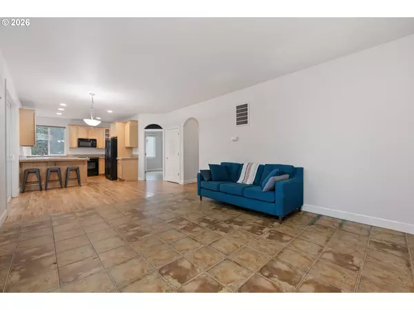 Portland, OR 97236,8503 SE 139TH CT