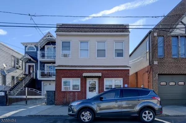 Belleville Twp., NJ 07109,20 Heckel St