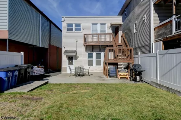 Belleville Twp., NJ 07109,20 Heckel St