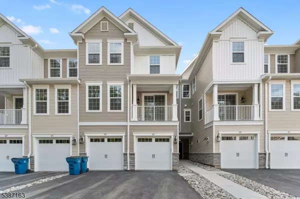 221 Myrtle Rd, Warren Twp., NJ 07059