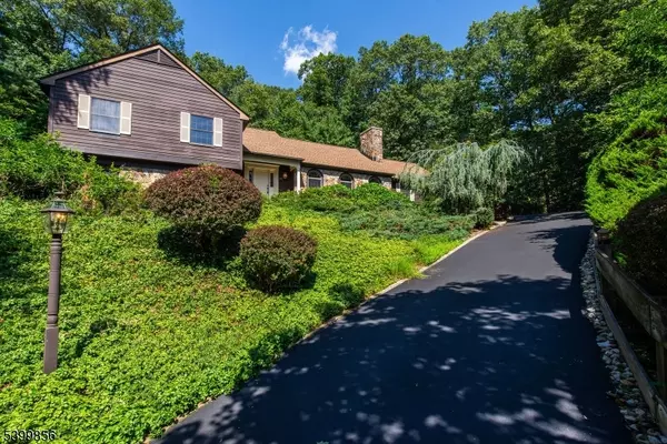 Montville Twp., NJ 07045,31 Cheyenne Dr