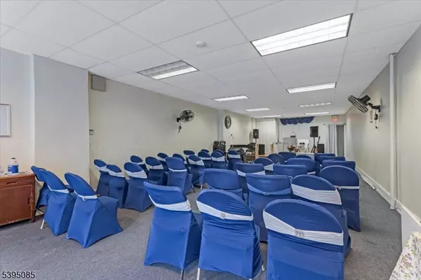 Plainfield City, NJ 07060,146 North Ave