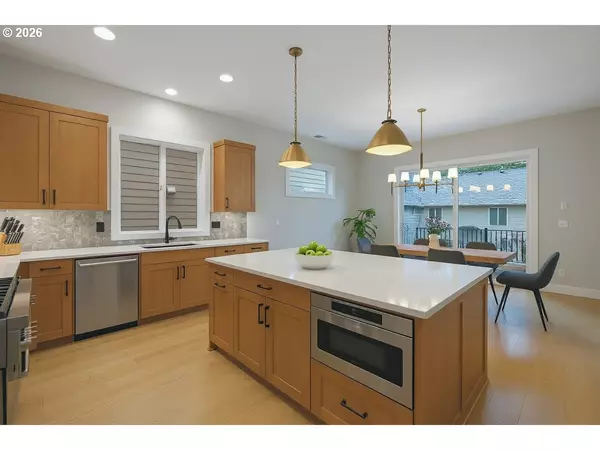 Tigard, OR 97223,12837 Sunny TER