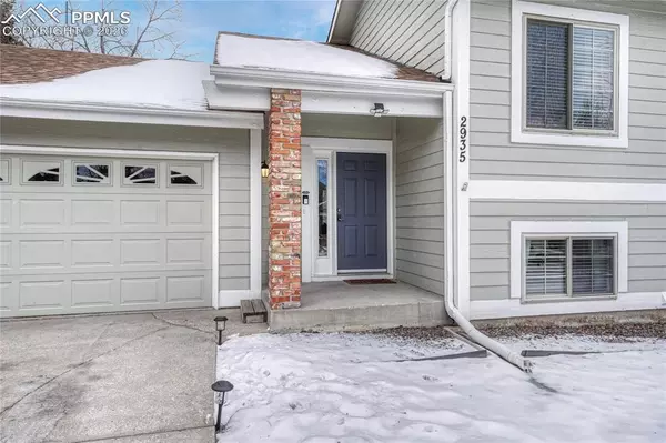 Colorado Springs, CO 80918,2935 Rolling Wood LOOP