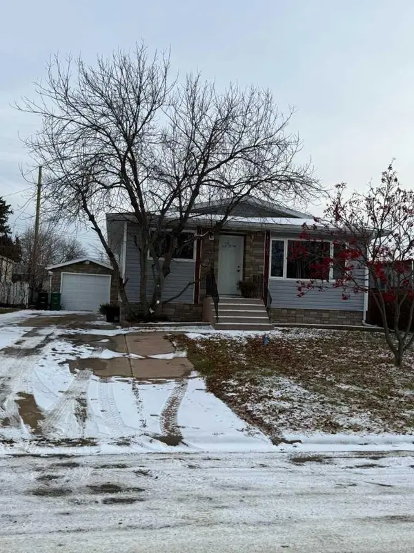 10303 105 ST W, High Level, AB T0H 1Z0