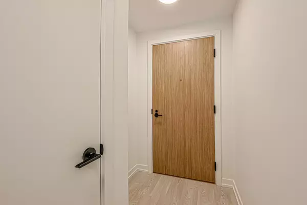 Toronto C08, ON M5A 0Z5,35 Parliament ST #2611