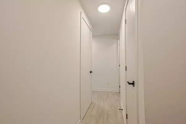 Toronto C08, ON M5A 0Z5,35 Parliament ST #2611