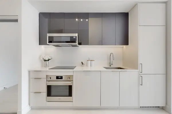 308 Jarvis ST #1004, Toronto C08, ON M5B 0E3