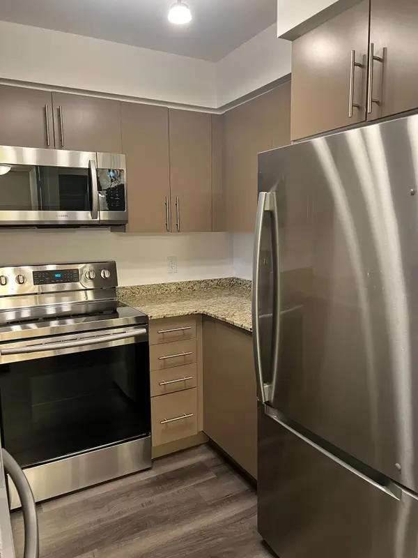 2191 Yonge ST #803, Toronto C10, ON M4S 3H8