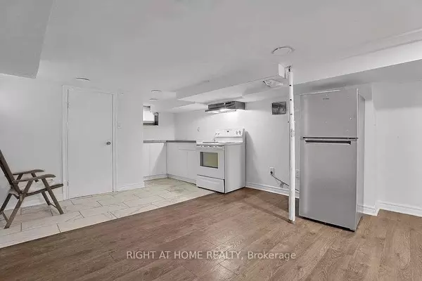 Oshawa, ON L1G 5C4,210 Mary ST N #Bsmt