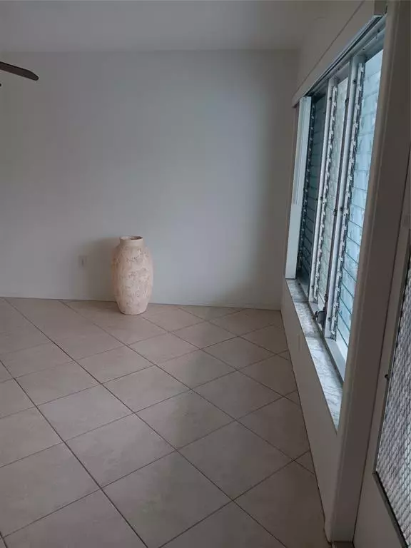 Pompano Beach, FL 33062,1110 N Riverside Dr #26