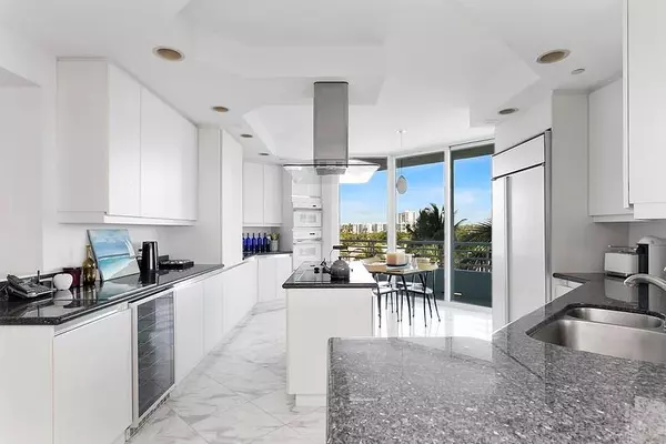 Lauderdale By The Sea, FL 33062,1700 S Ocean Blvd #6C