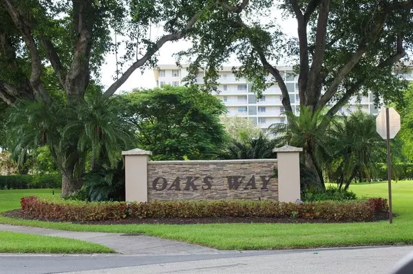 3503 Oaks Way #510, Pompano Beach, FL 33069