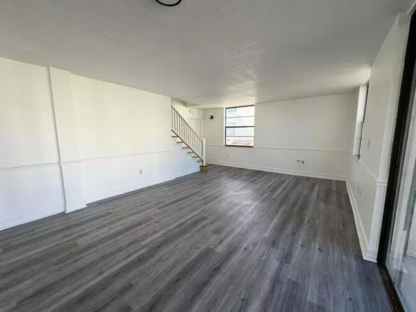 Lauderhill, FL 33313,1754 NW 55th Ave #204