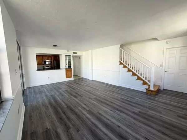 Lauderhill, FL 33313,1754 NW 55th Ave #204