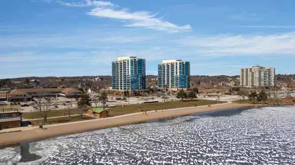 Barrie, ON L4N 6G2,37 Ellen ST #1502