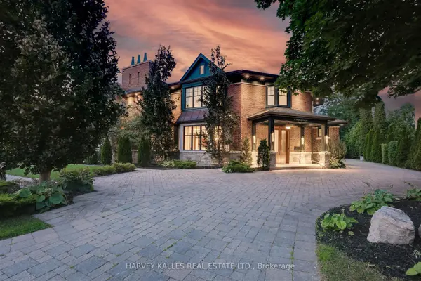 Toronto W08, ON M8X 2R8,89 Kingsway CRES