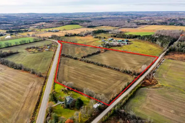 Otonabee-south Monaghan, ON K9J 6Y3,00 Wallace Point RD