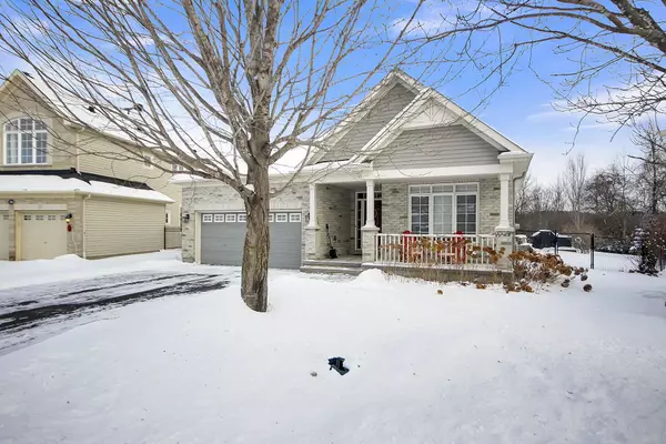 Barrhaven, ON K2J 0M2,128 Chenoa WAY