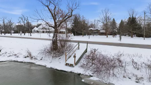 Fort Erie, ON L0S 1N0,4009 NIAGARA Pkwy