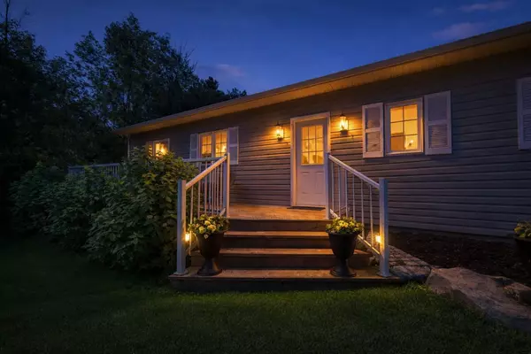 Trent Lakes, ON K0M 1A0,92 Tate's Bay RD