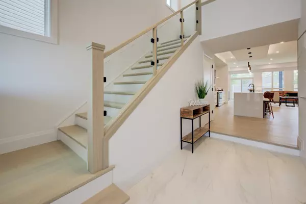 Guelph, ON N1G 0H3,62 Lovett LN