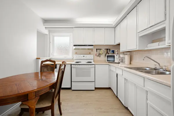 58 Brandon AVE, Kitchener, ON N2M 2J3